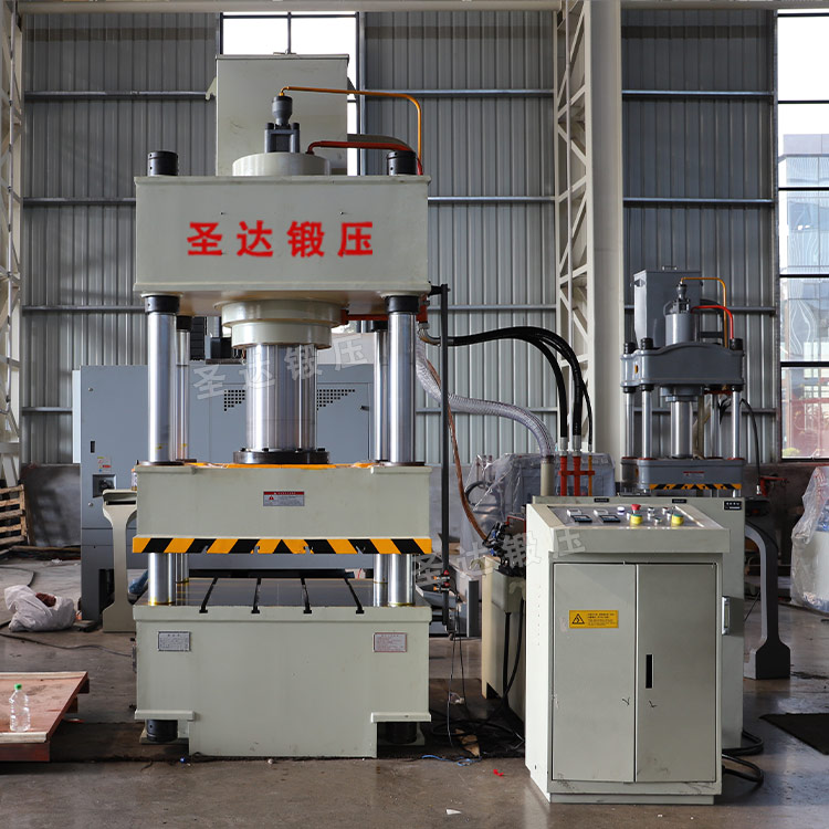 315噸三梁四柱液壓機(jī) 315噸三梁四柱液壓機(jī)