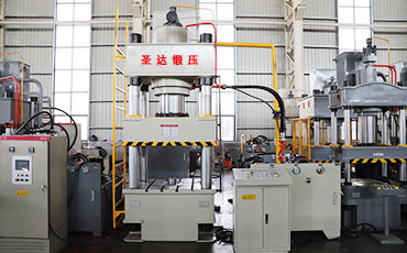 500噸三梁四柱液壓機(jī)多重？