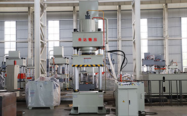 四柱液壓機的使用前需要進行哪些檢修？