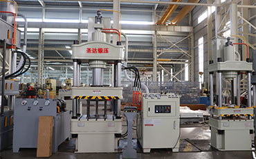  徐州四柱液壓機(jī)怎么樣？